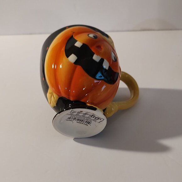 Halloween Character Mug - Grinning Pumpkin- One Hundred 80 Degrees - Picture 2 of 3